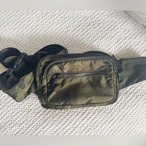 Multi Pocket Camouflage Belt Bag